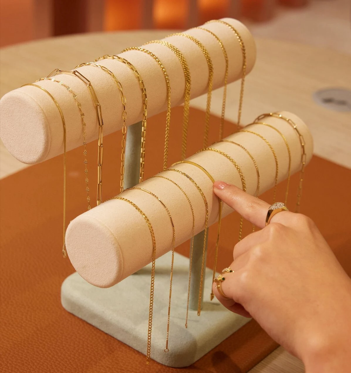 ZİNCİRİN HİKAYESİ